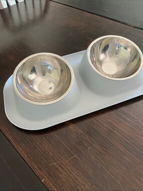 Double Pet Bowl Set in Light Gray with Stainless Steel Inserts